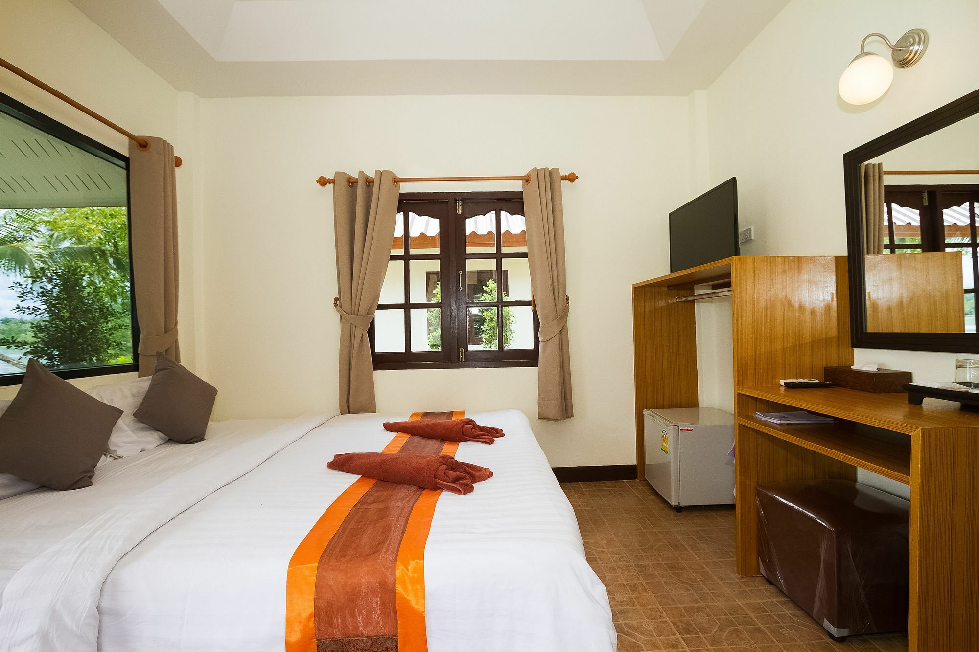Good View Resort Koh Chang Exterior photo
